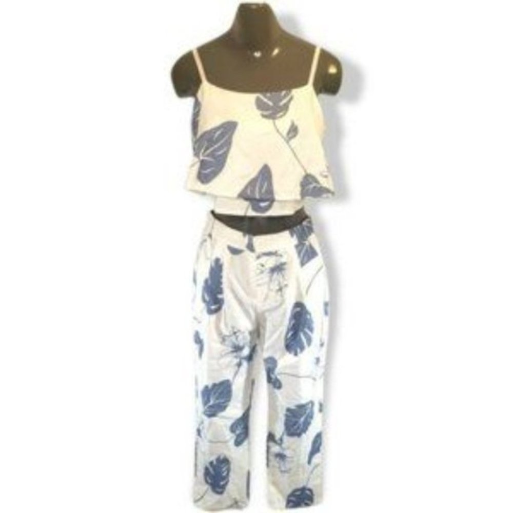 Fancyinn Women's White Floral Sleeveless Crop Top & Pant Outfit Set Size Medium
